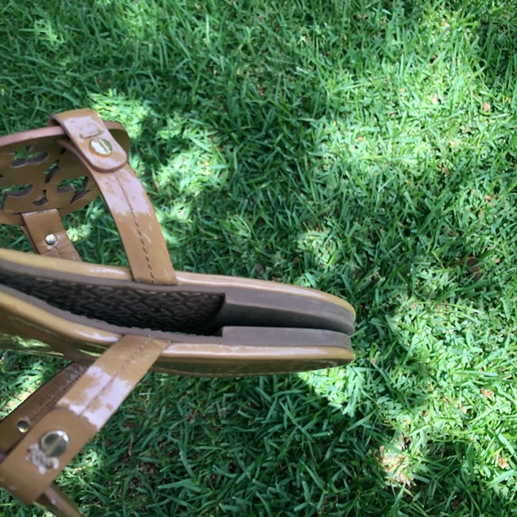 Tory Burch Authentic Nude Patent Leather Slide Sandals Size 7 1/2 - Picture 5 of 9